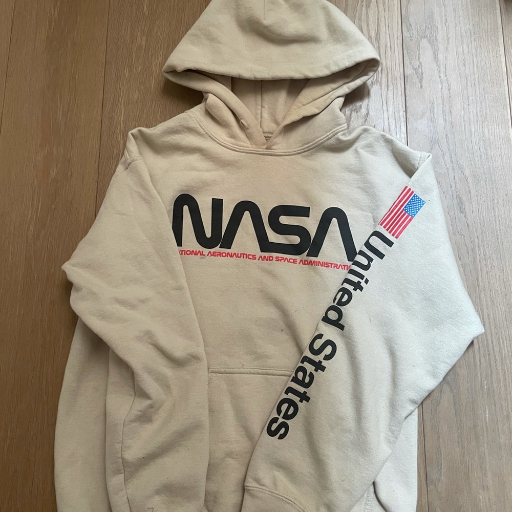 Men’s NASA hoodie